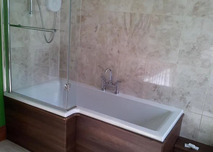 Hotel College House 4*